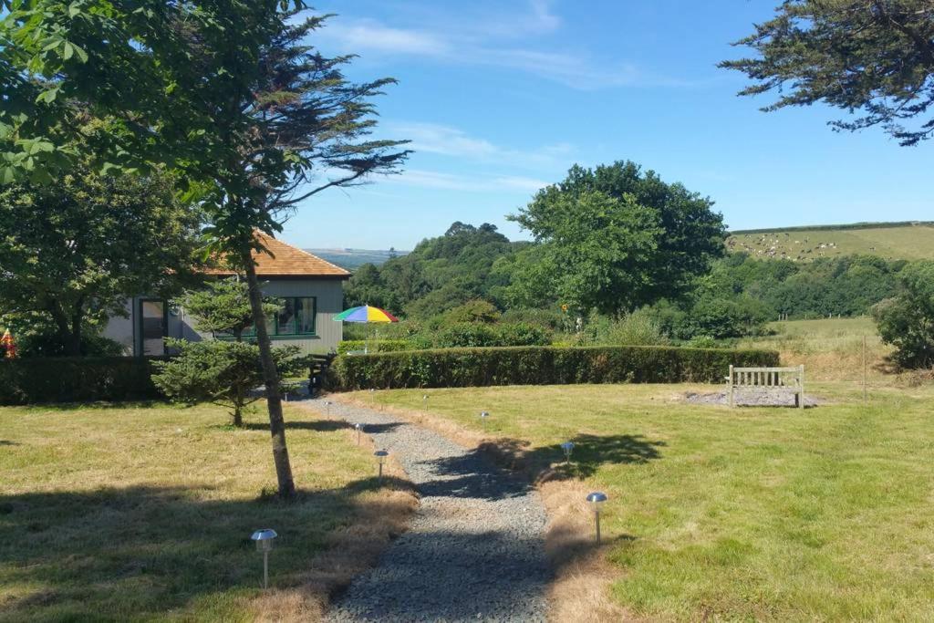 Horsna Parc Retreat Saint Tudy Exterior foto